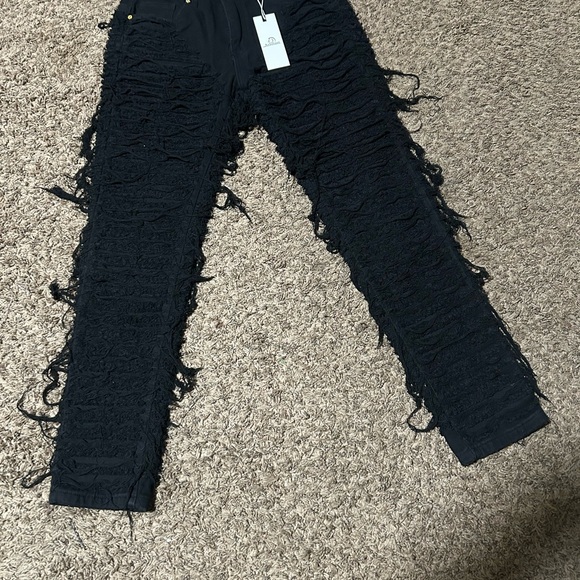 Brand new skinny/stacked jeans 34/32.